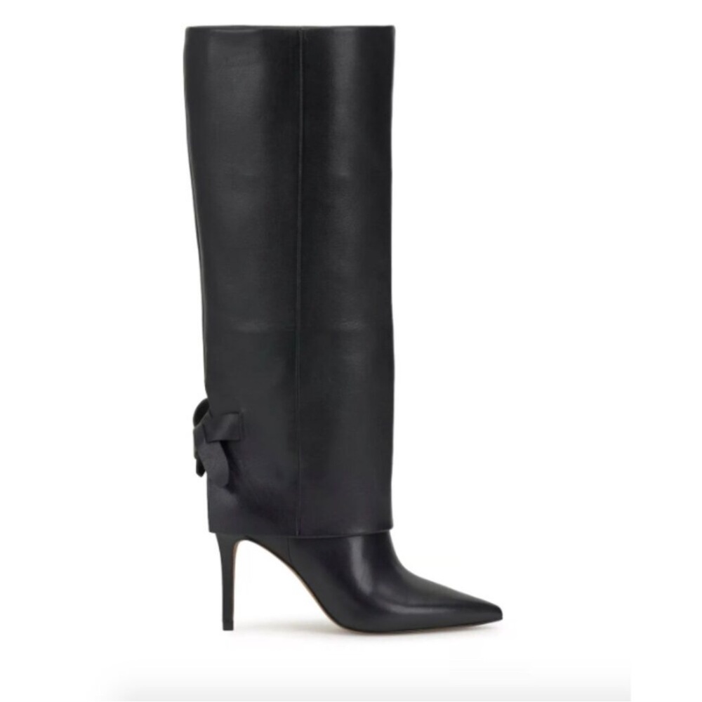 {Vince Camuto} Kammitie Fold Over Leather Boots Size 10.5 NWOB